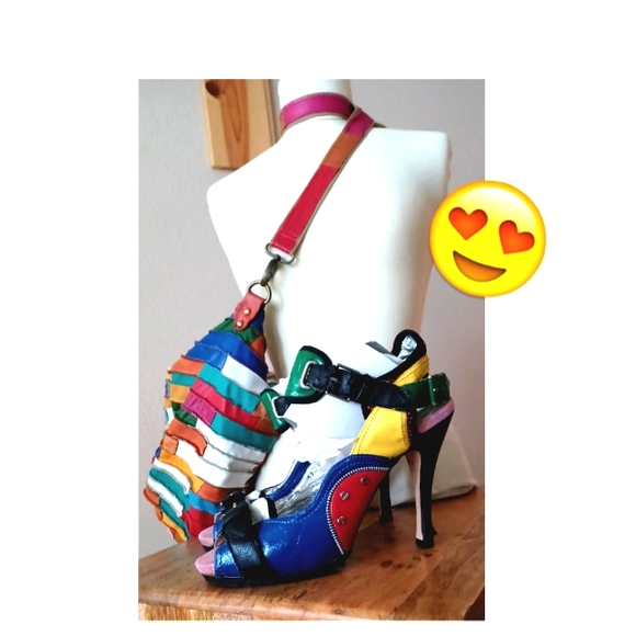 VINTAGE! PRE-OWNED* PEEP TOE SLING BACK BEAUTIES! - Picture 3 of 9